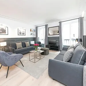 Livinparis - Luxury 3 Bedrooms Le Louvre Ii Apartment